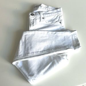 HUDSON NICO MIDRISE WHITE SKINNY JEANS SIZE 25